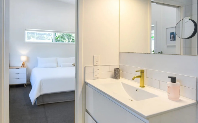 La Maison Soleil with heated Swim Spa