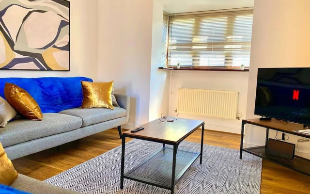 Immaculate 3-bedroom House in Milton Keynes