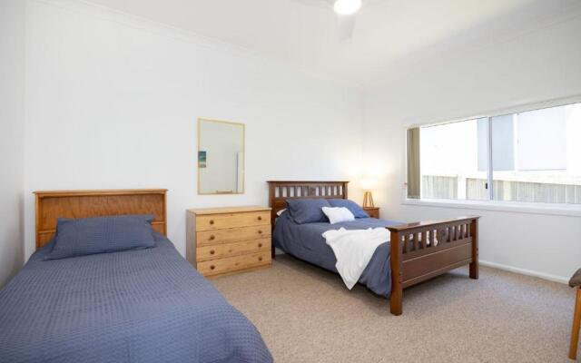 Seaside Beach House 25 Seaside Pde