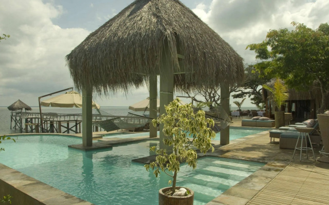 Dugong Beach Lodge