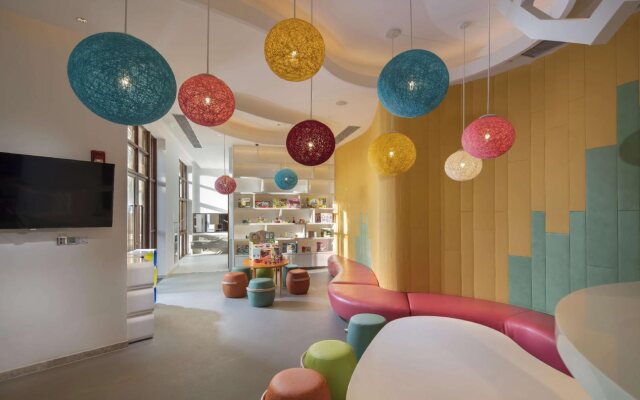 DoubleTree by Hilton Huidong Resort