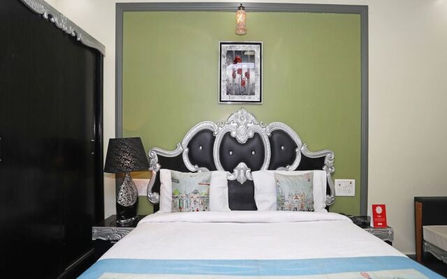 OYO 2629 Hotel Royal Odyssey
