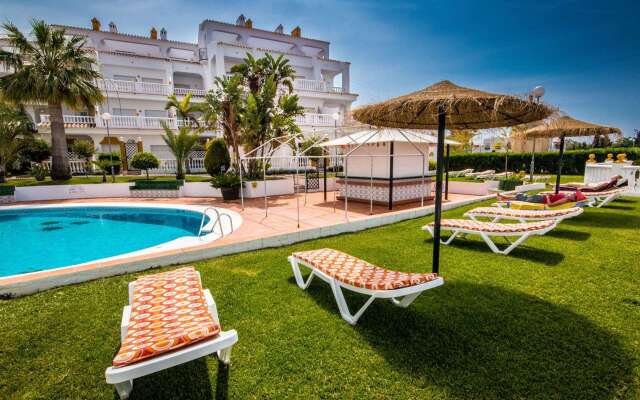 Apartamentos Turísticos Las Rosas de Capistrano