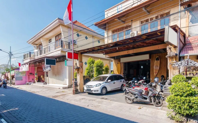 ZEN Rooms Mataram Arjuna 1