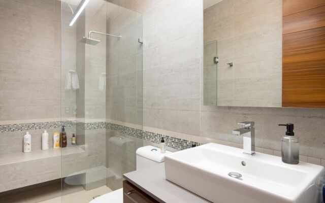 Loft 268-404 Ocean Views Spacious Balcony Rooftop Pool