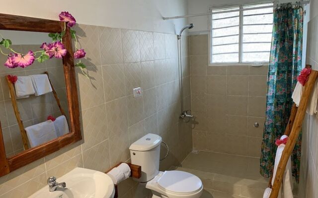 African Paradise Beach Hotel