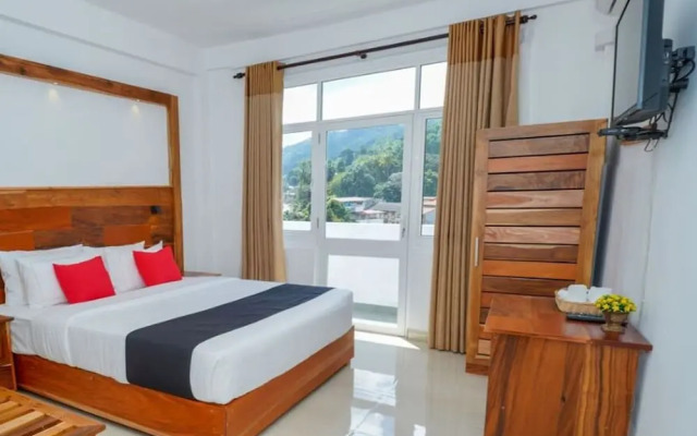 OYO 521 Kandy Grand Ocacia