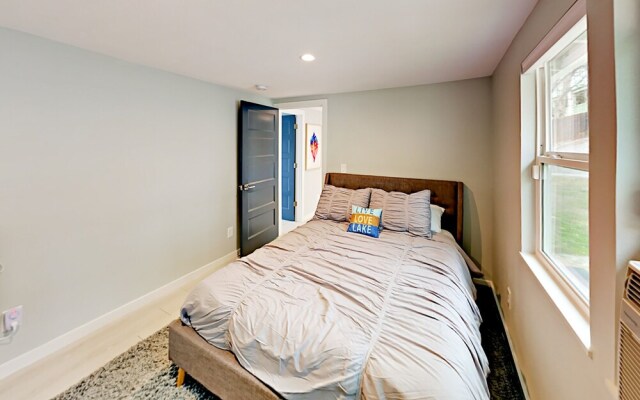 Los Escondidos - 2 Br Home