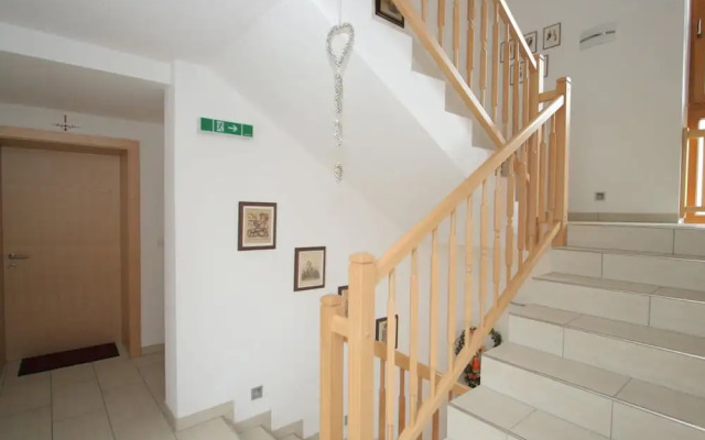 Charming Apartment in Uderns With Balcony