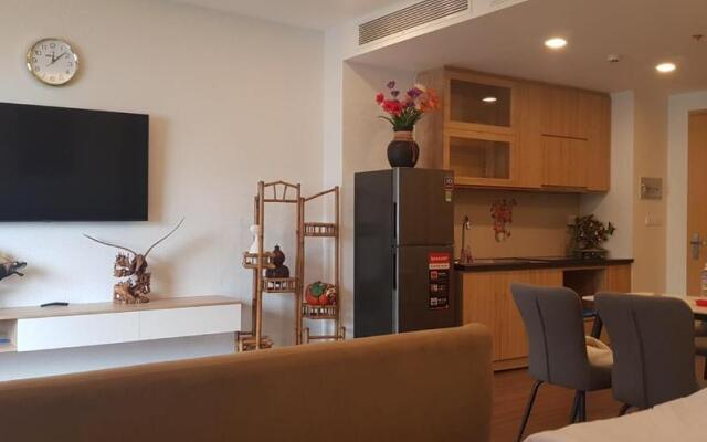 FLC SEA TOWER - 4 SEASONS APARTMET 12pax