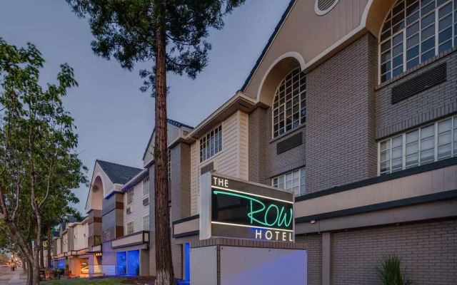 The Row Hotel, BW Signature Collection