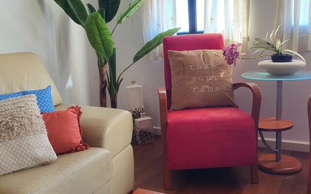 Luzia's Apartment - 2 Bedroom Apartment Sleeps 4