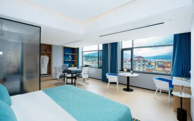 Microtel by Wyndham Xishuangbanna Mengle