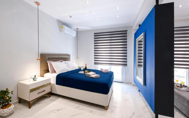 Adell Deluxe Apartments