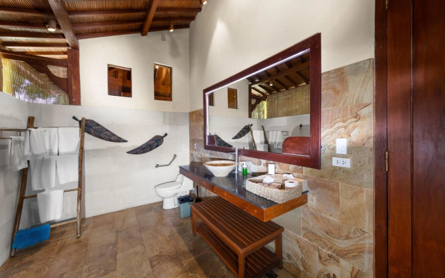 Karuna El Nido Villas