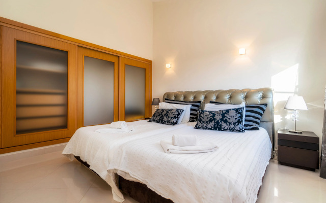 Colina Verde Golf & Sports Resort