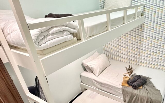 Silverscape Residence