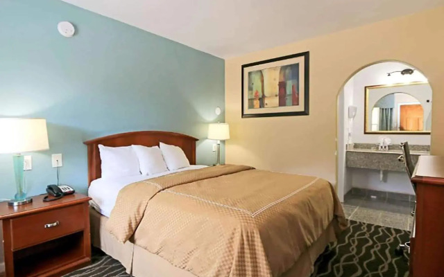 Econo Lodge Austin South