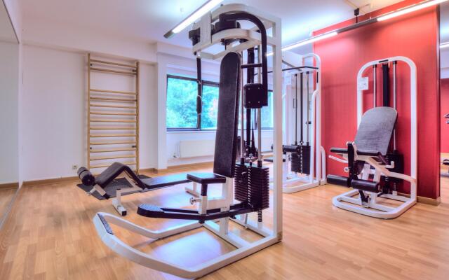 Hotel & Aparthotel Casteau Resort Mons