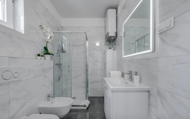 Spacious Modern Apartment Miljak - 1min to the beach