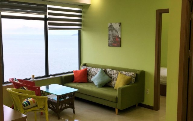 Seaview Front Apartment