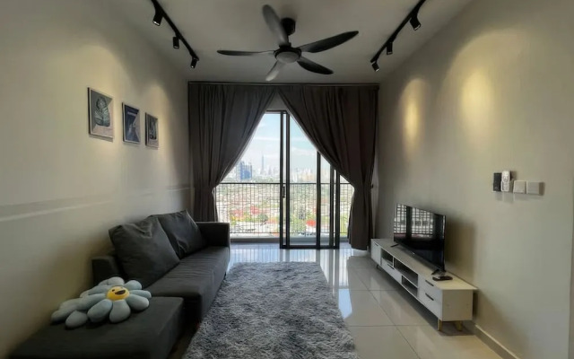 Kenwingston Platz @ KL North