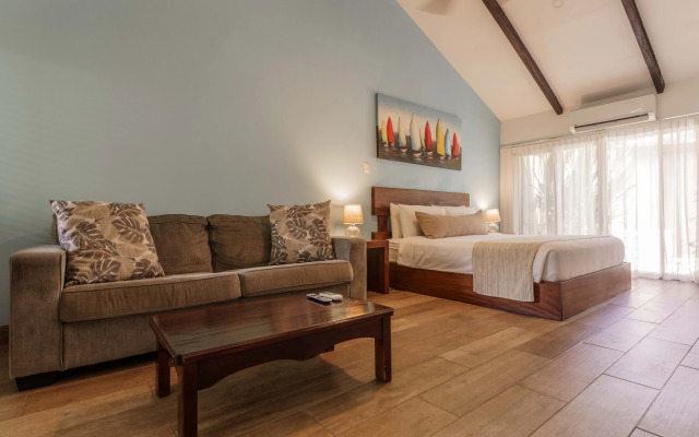 Bahia del Sol Beach Front Boutique Hotel