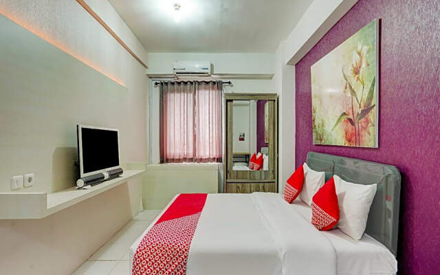 OYO Flagship 90087 Apartment Menara Rungkut 2