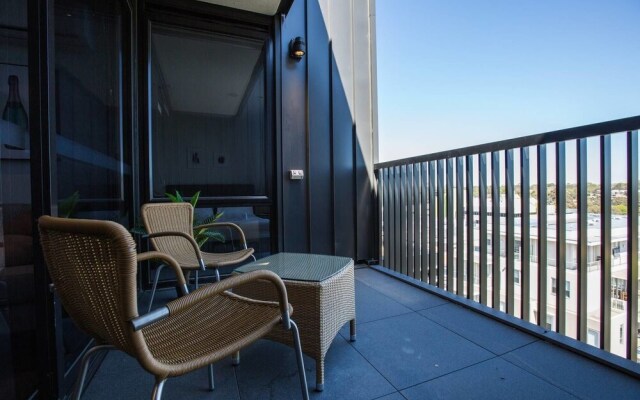 Wow Apartment In Boxhill Central Near Hospital