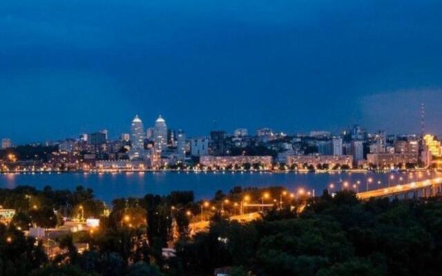 Видовые апартаменты рядом клиника Рахманова