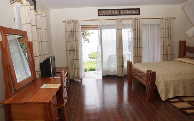 Garuga Resort Beach Hotel