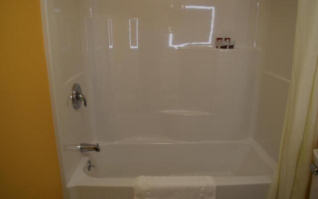 The Dew Drop Inn Motel