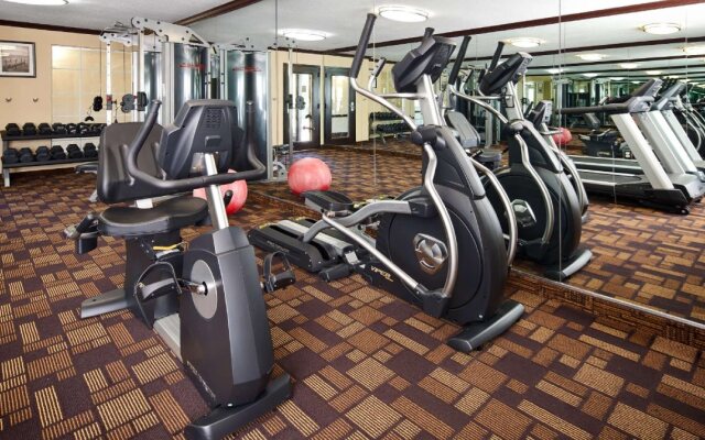 Best Western Plus Addison/Dallas Hotel