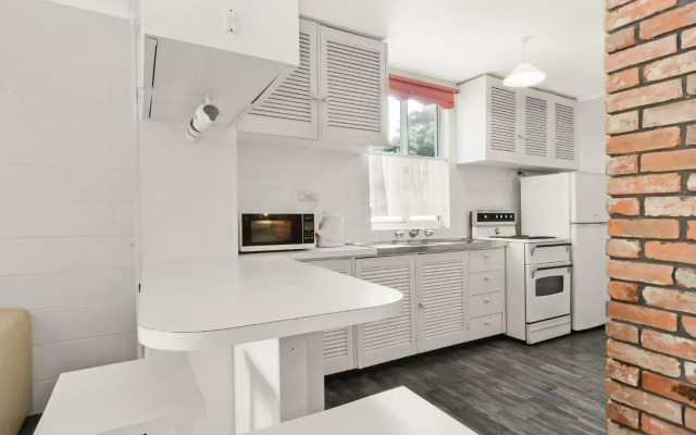 Blueys Beach Villa Manyana 11