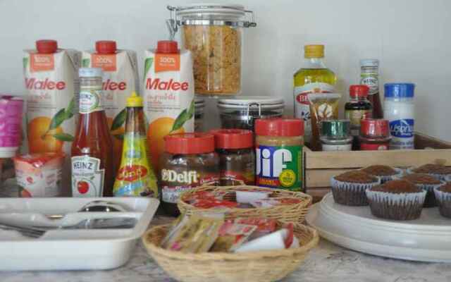 The Eight Ratvithi House