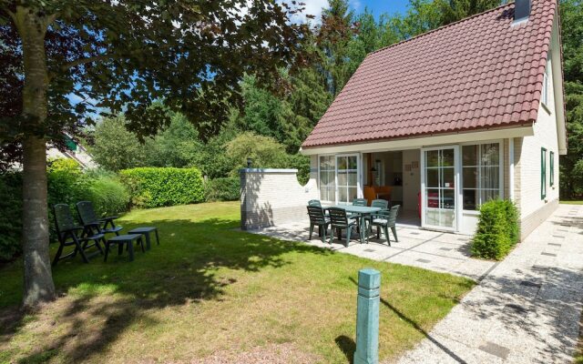 Nice Holiday Home With a Microwave 3 km. From Hellendoorn