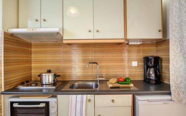 AnnaView Apartments & Suites