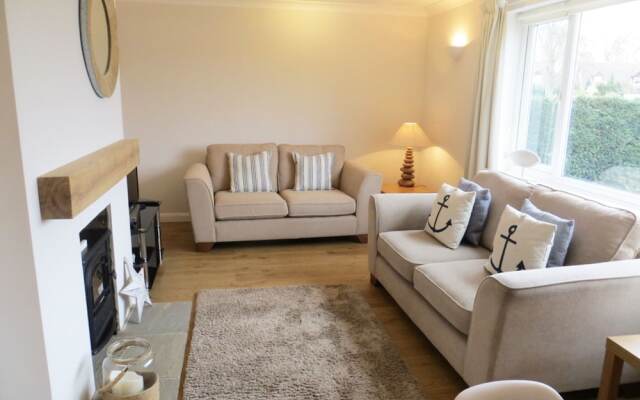 Friends Holiday Bungalow