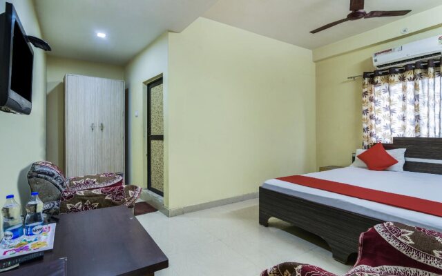 Hotel Holiday Inn By OYO Rooms