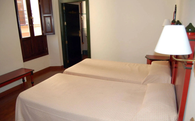Hotel Plaza Nueva