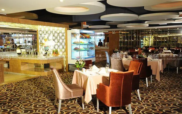 Miraton Hotel