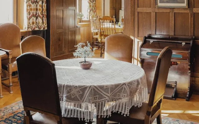 Mirabell Alpine Garden Resort