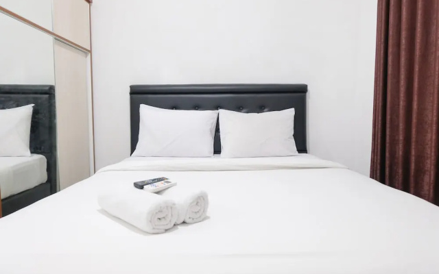 Modern Classic Studio At Apartment Parahyangan Residence