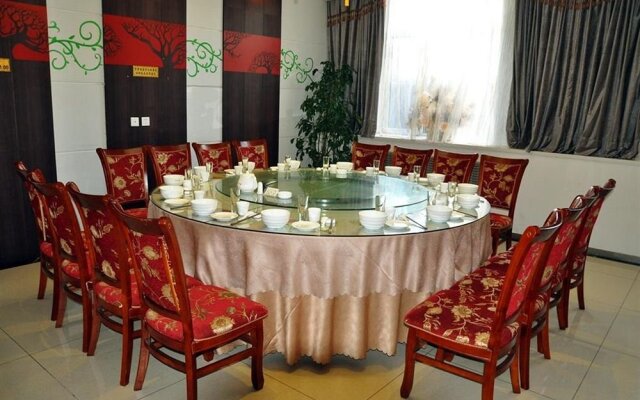 Dongfang Hotel