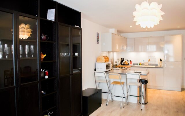 Spacious 2 Bedroom Home