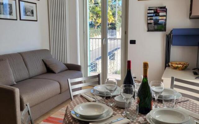 Residence Belvedere Apartment Volesio