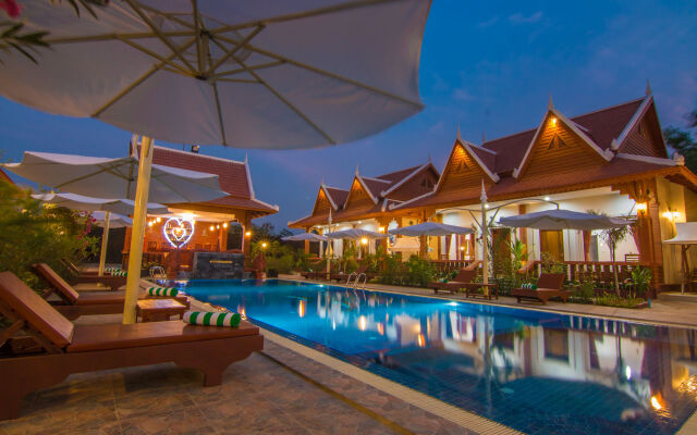 Ravorn Villa Boutique