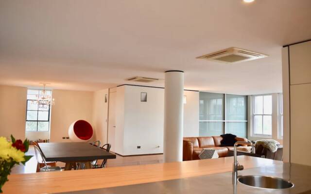 New York Loft Style Flat in Surry Hills