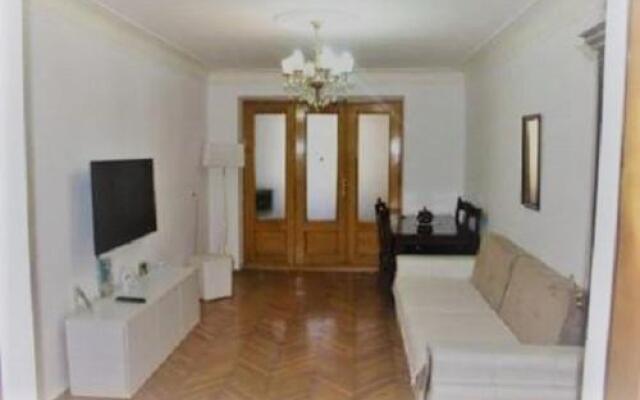 Kvartira Tbel-Abuseridze Street