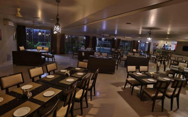 Hotel President Cottage Resort
